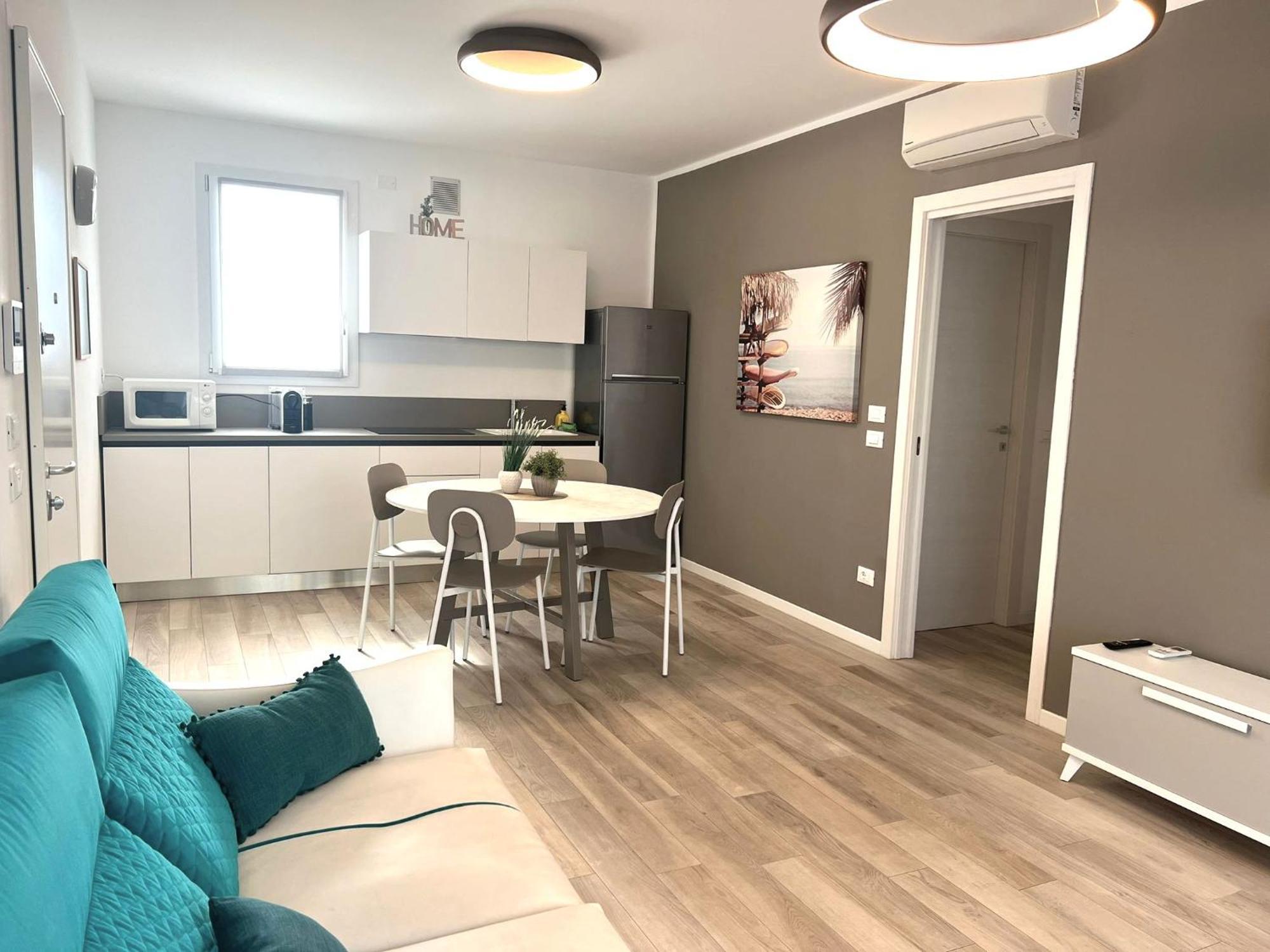 Sun Beach Residence Con Piscina - Piazza Brescia - Adria Holiday Jesolo - Family Apartments Bagian luar foto